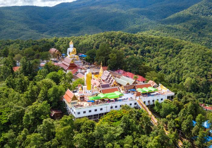 Wat Phra That Doi Kham - View 2